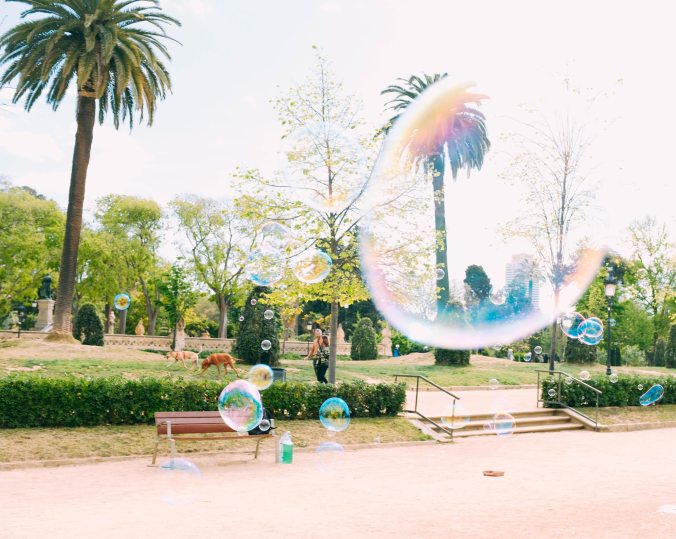 bubbles-floating-during-daytime-2736220